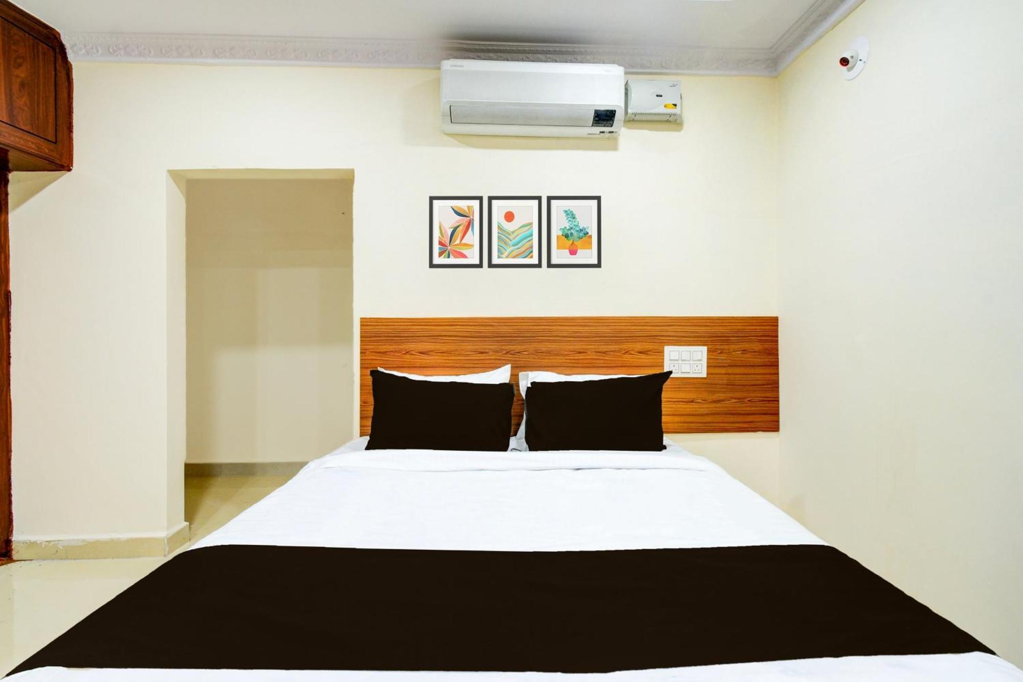 Hotel O D N Groups Sururnagar Esterno foto