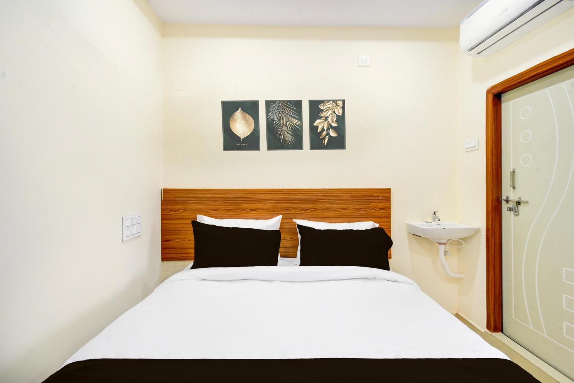Hotel O D N Groups Sururnagar Esterno foto